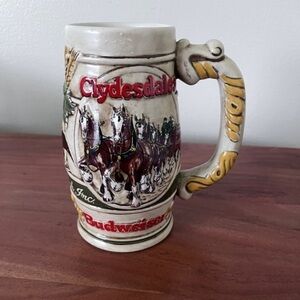 Budweiser Vintage Raised Image Bar & Beer Mug